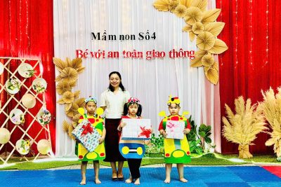 CHƯƠNG TRÌNH “TÔI YÊU VIỆT NAM” 💗💗💗 💐 CHỦ ĐỀ  “BÉ VỚI AN TOÀN GIAO THÔNG “